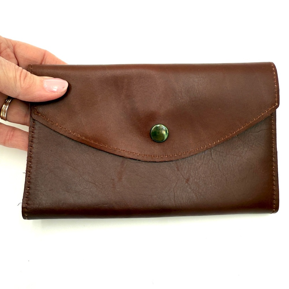 Handcrafted Classic Leather Wallet